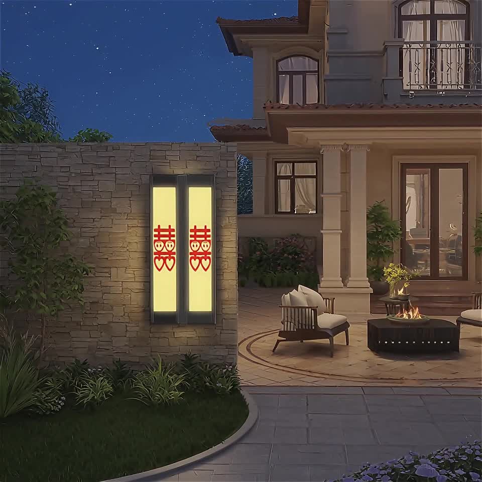 <div style="text-align:center;">
	<span style="color:#CC4125;font-size:24px;">壁挂竖款灯箱定制</span>
</div>